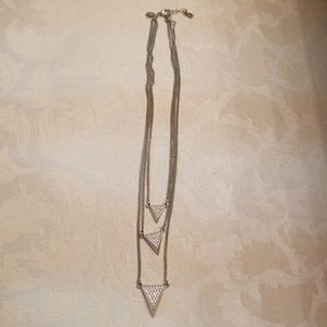 Express triangle necklace!